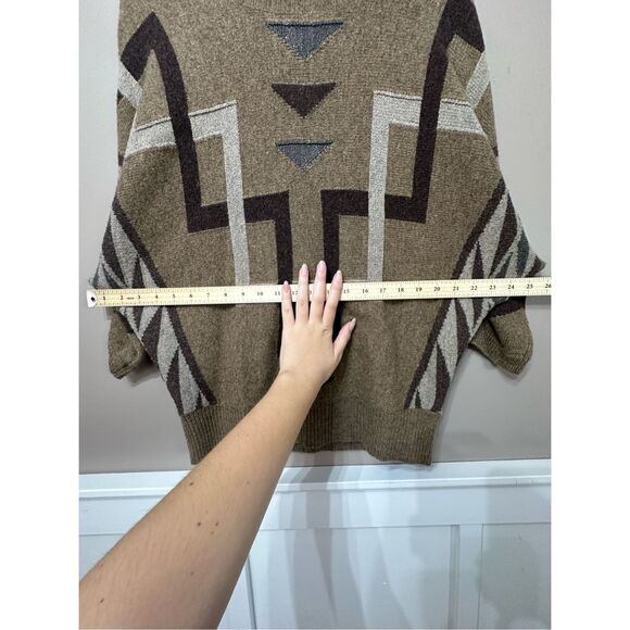 Vintage Lauren Ralph Lauren Southwestern Lambswool Blend Aztec Boho Sweater - Picture 3 of 8